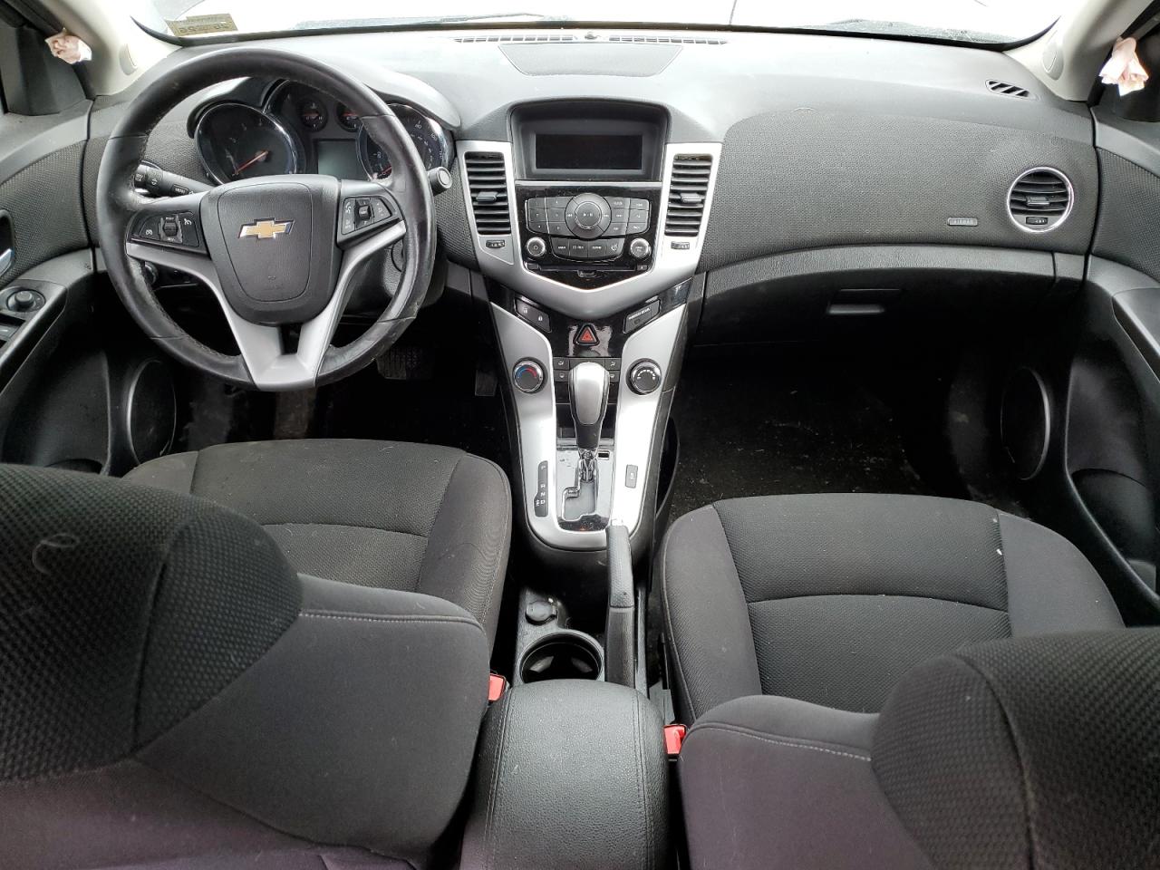 2014 Chevrolet Cruze - Image 8
