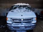 2000 Dodge Ram Wagon B3500 продається в Candia, NH - Mechanical