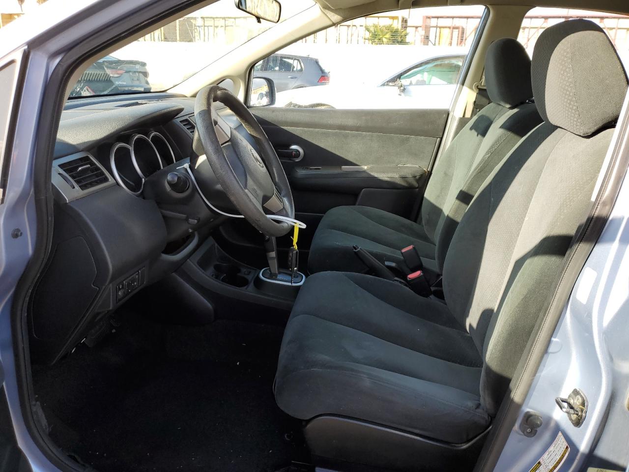 2010 Nissan Versa - Image 7