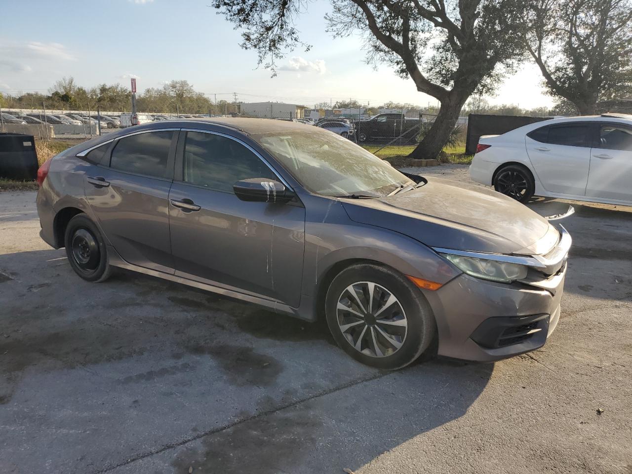 2016 Honda Civic - Image 4