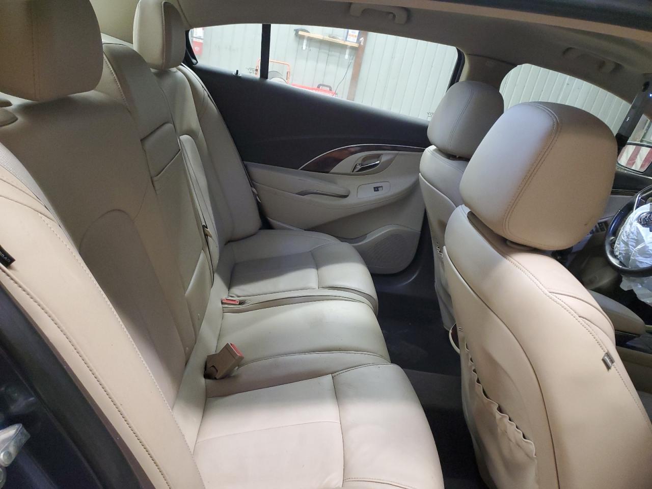 2015 Buick LaCrosse - Image 10