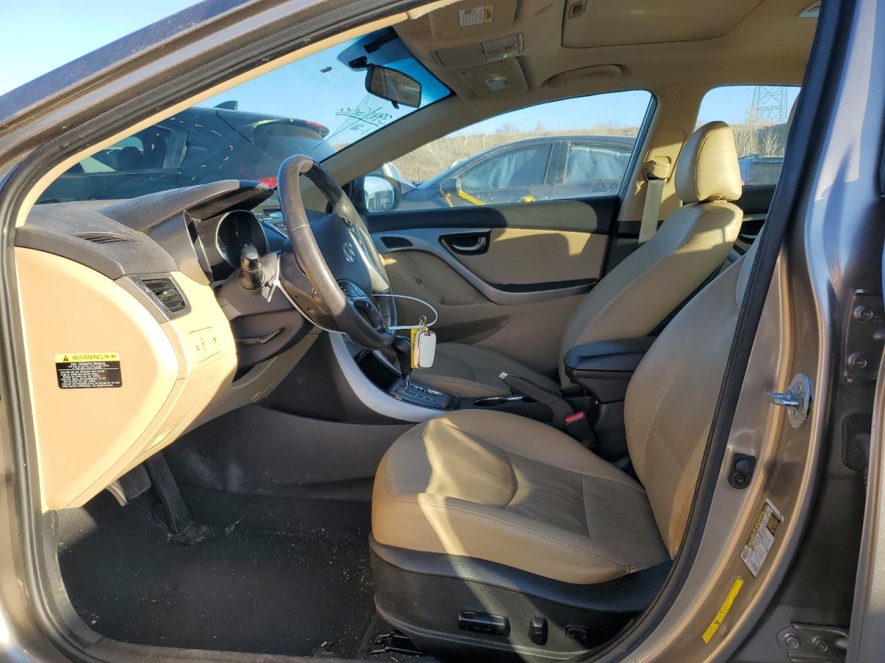 2013 Hyundai Elantra - Image 7