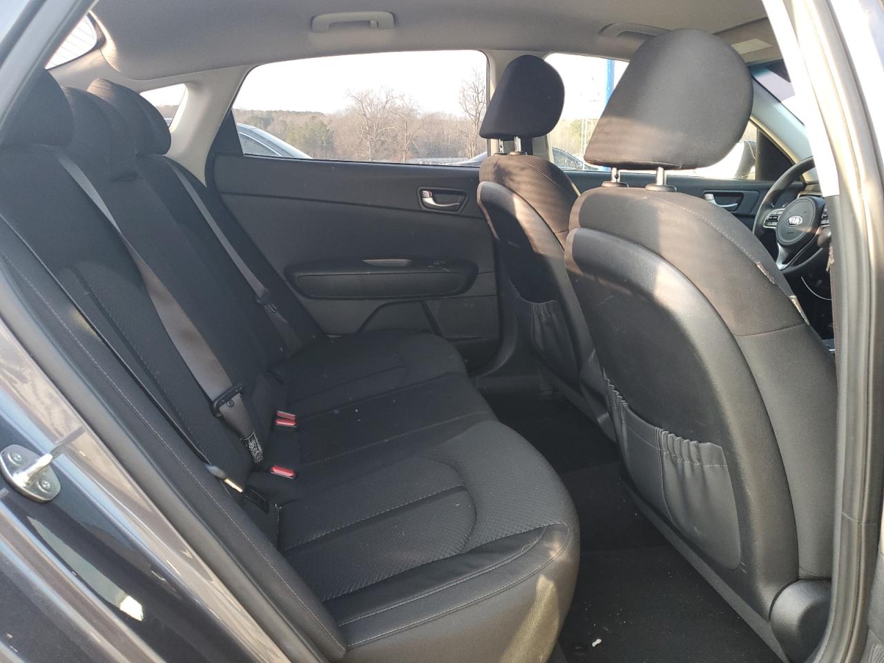 2018 Kia Optima - Image 10