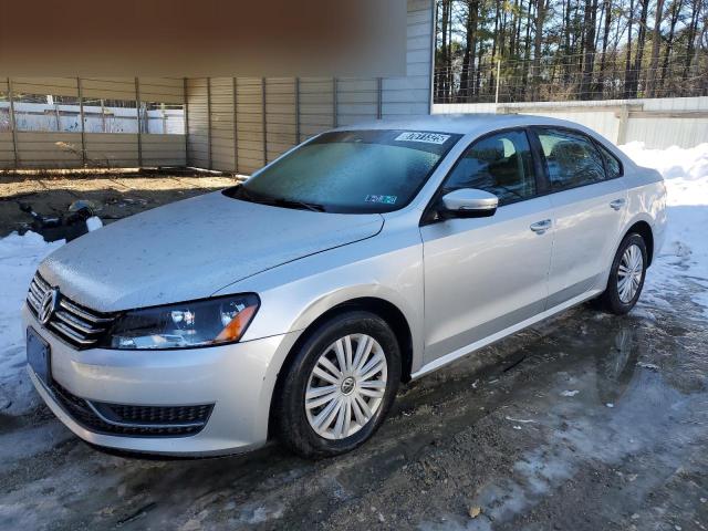 2014 Volkswagen Passat S