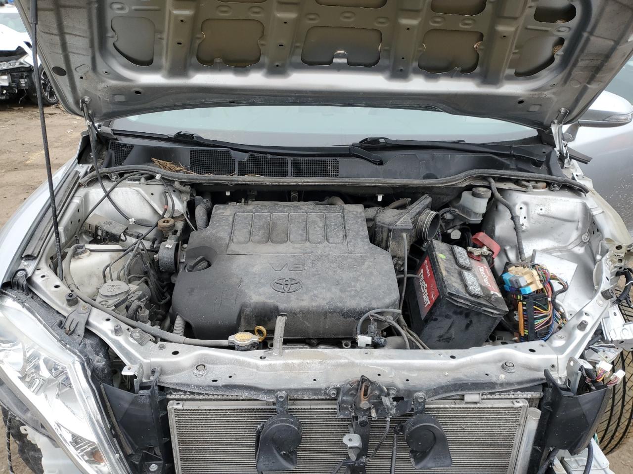 2015 Toyota Venza - Image 12
