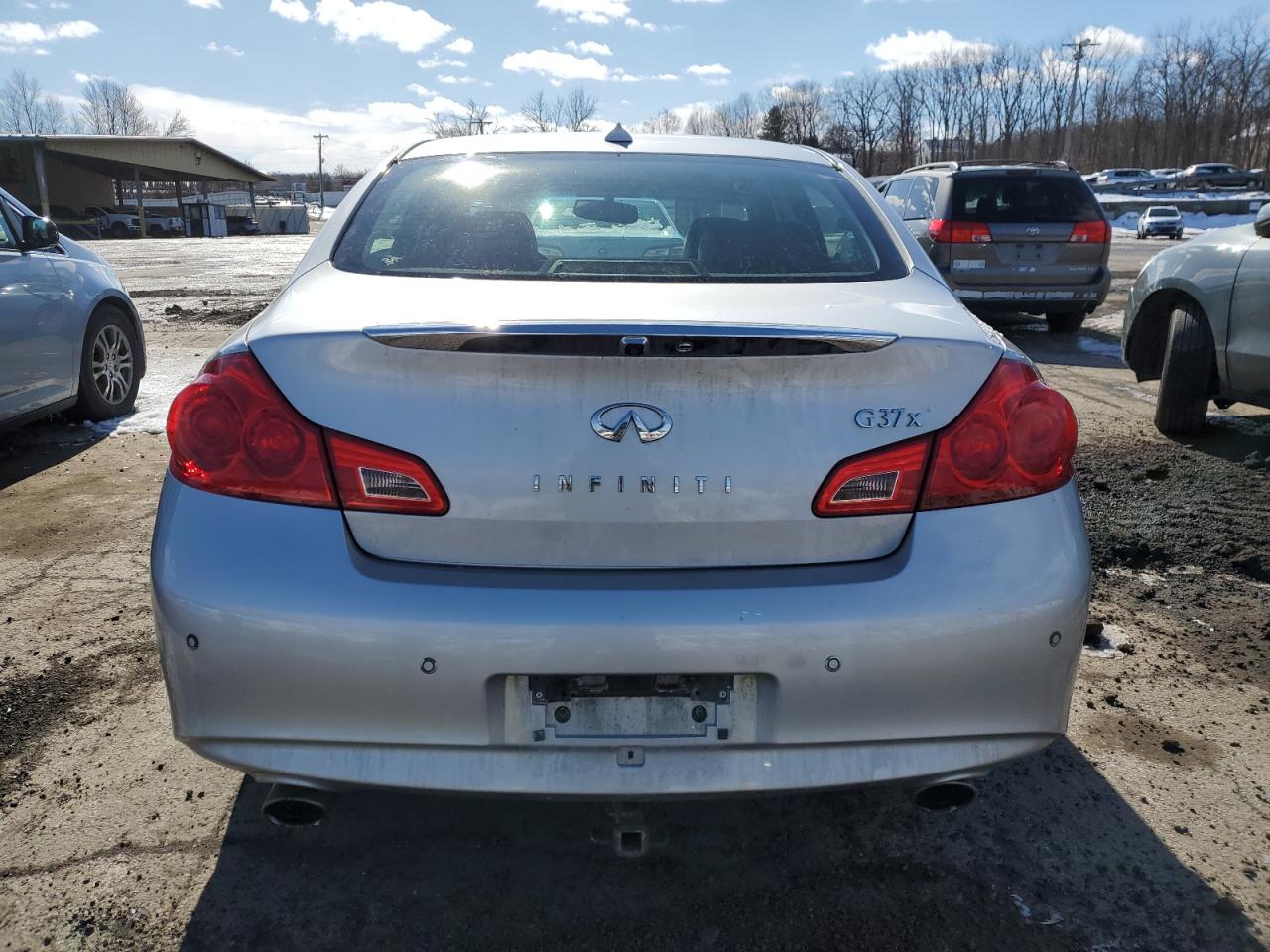 2013 Infiniti G - Image 6
