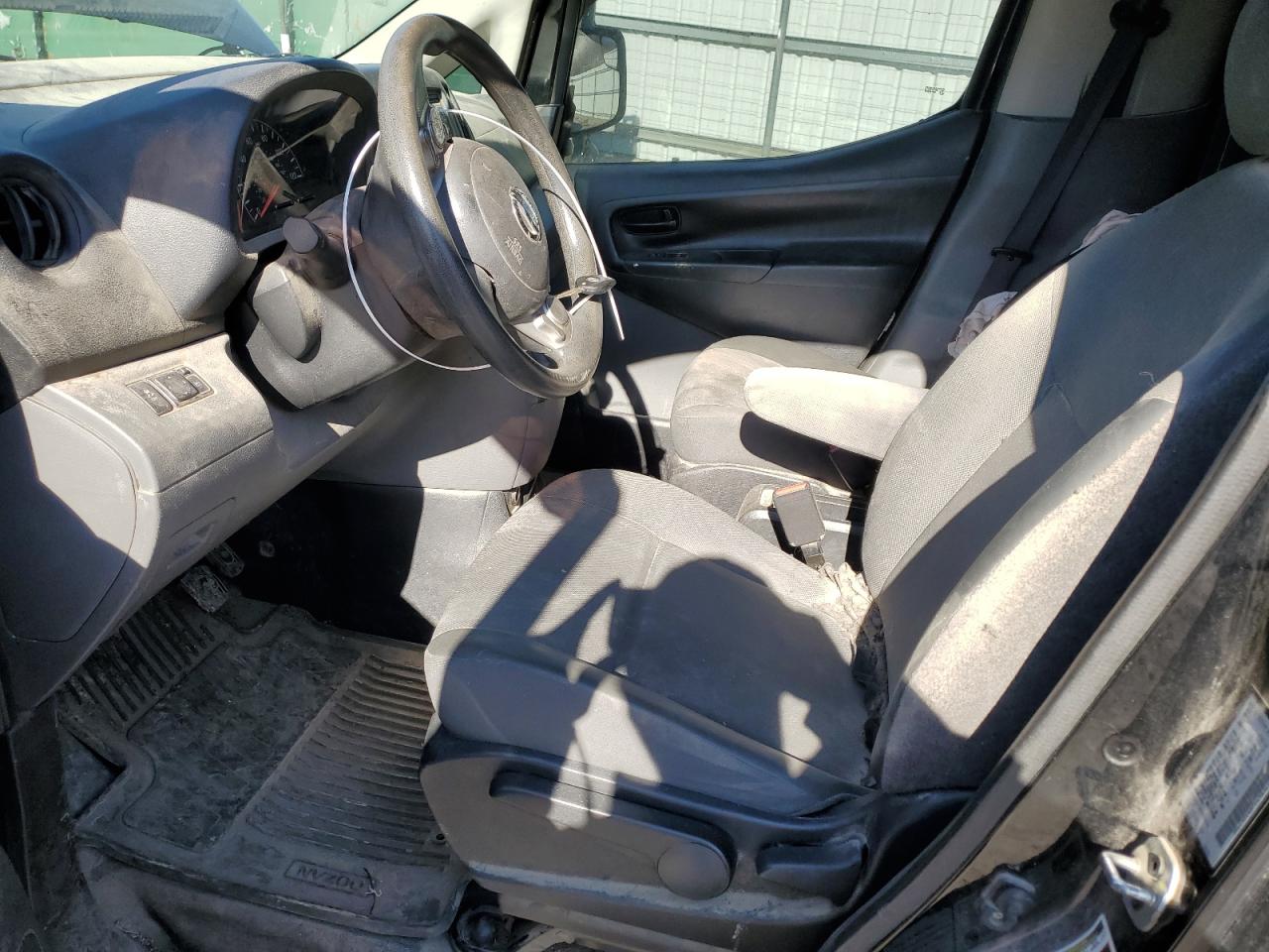 2015 Nissan NV - Image 7