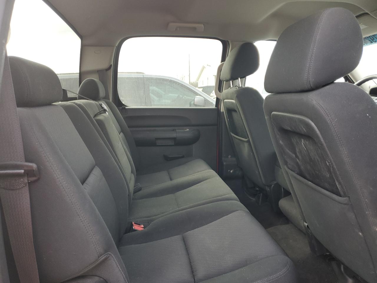 2012 Chevrolet S-10 Pickup - Image 10