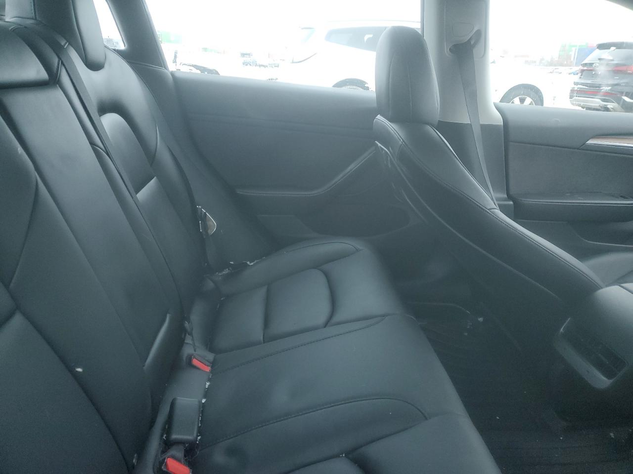 2022 Tesla Model 3 VIN: 5YJ3E1EA4NF311879 Lot: 45007735