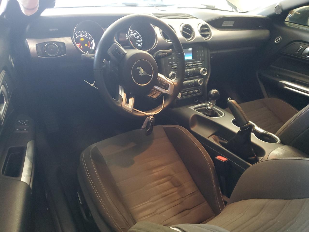 2015 Ford Mustang - Image 8