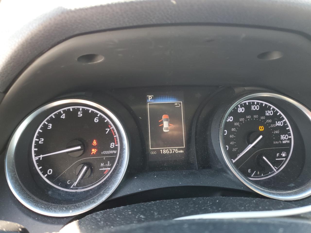 2018 Toyota Camry - Image 9