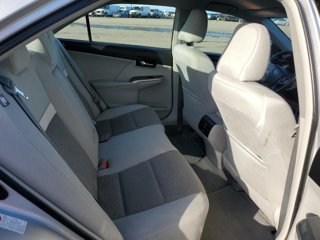 2014 Toyota Camry - Image 10