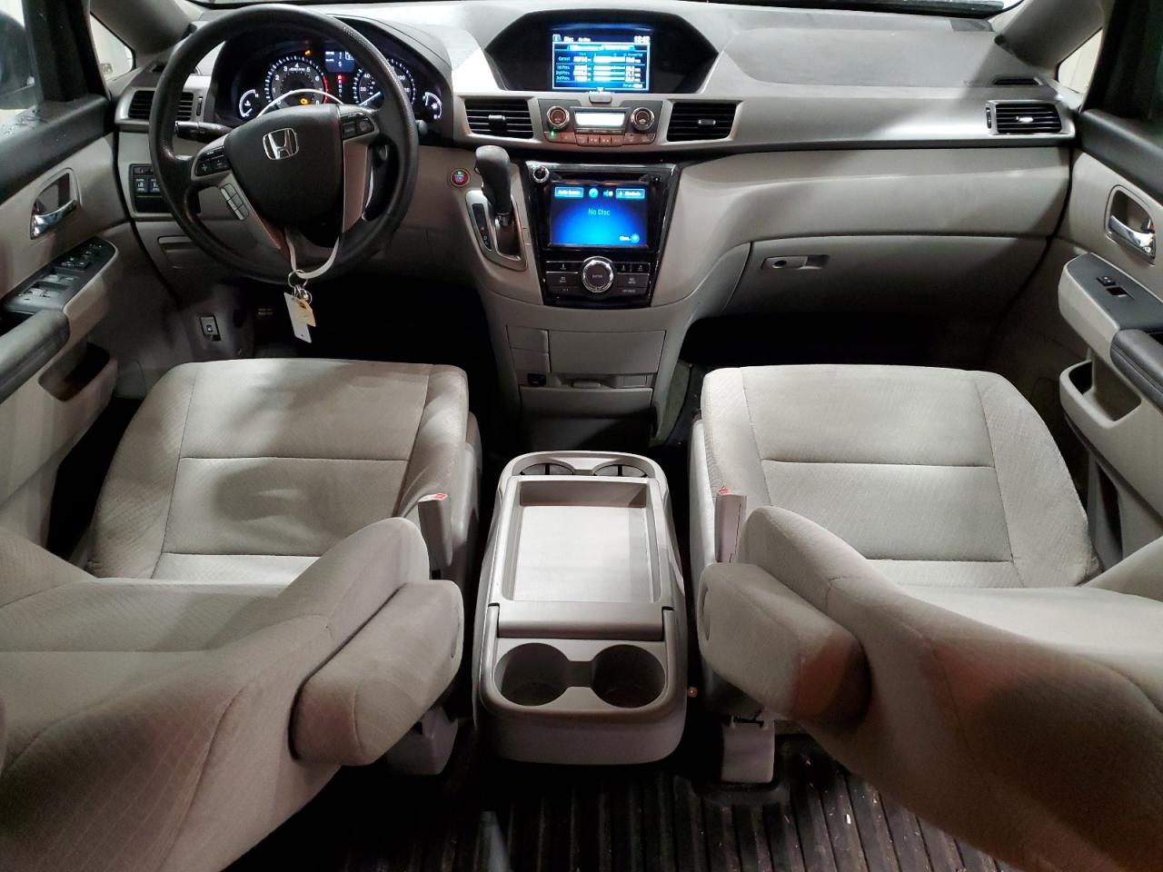 2016 Honda Odyssey - Image 8