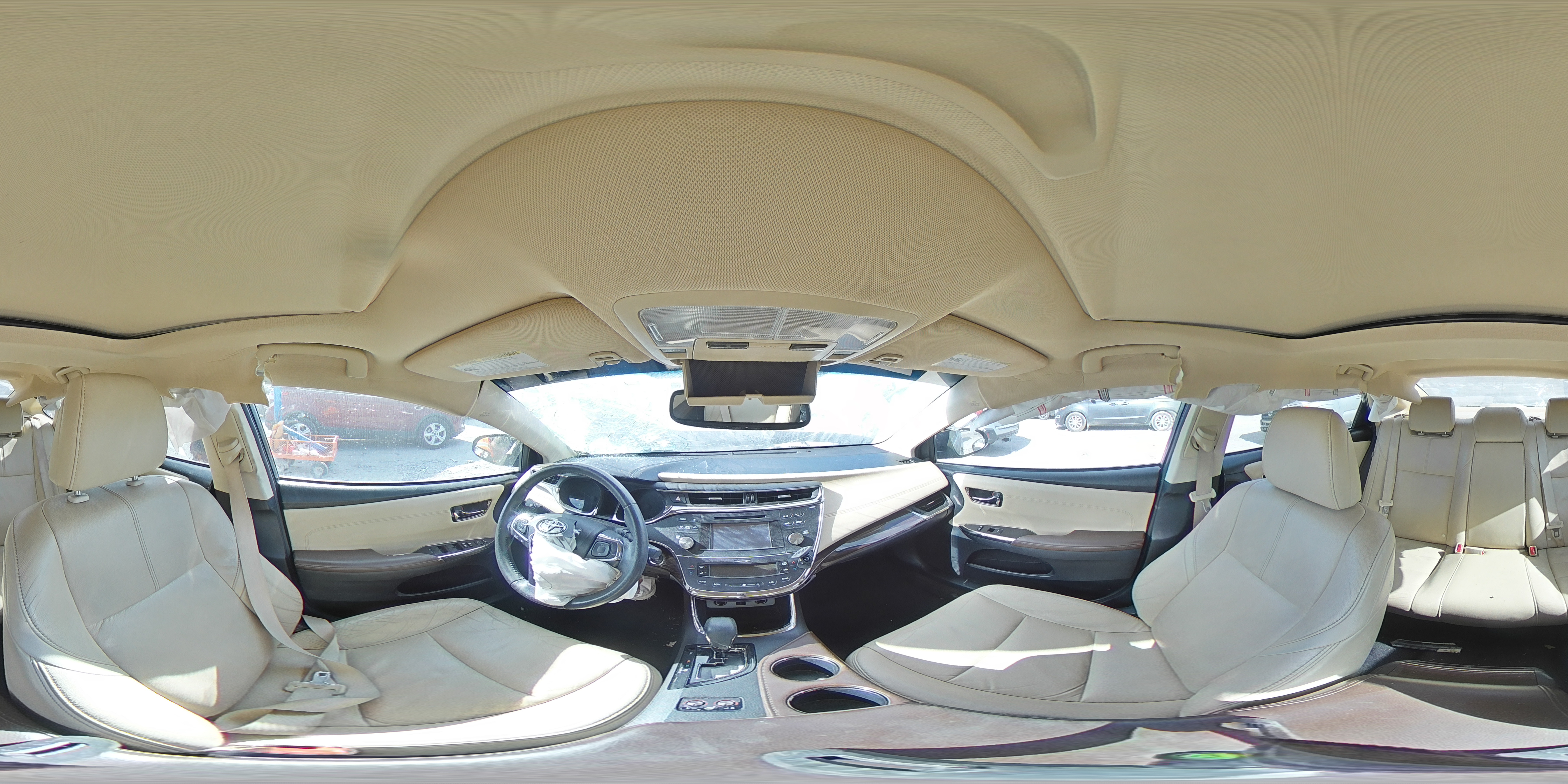 2014 Toyota Avalon - Image 13