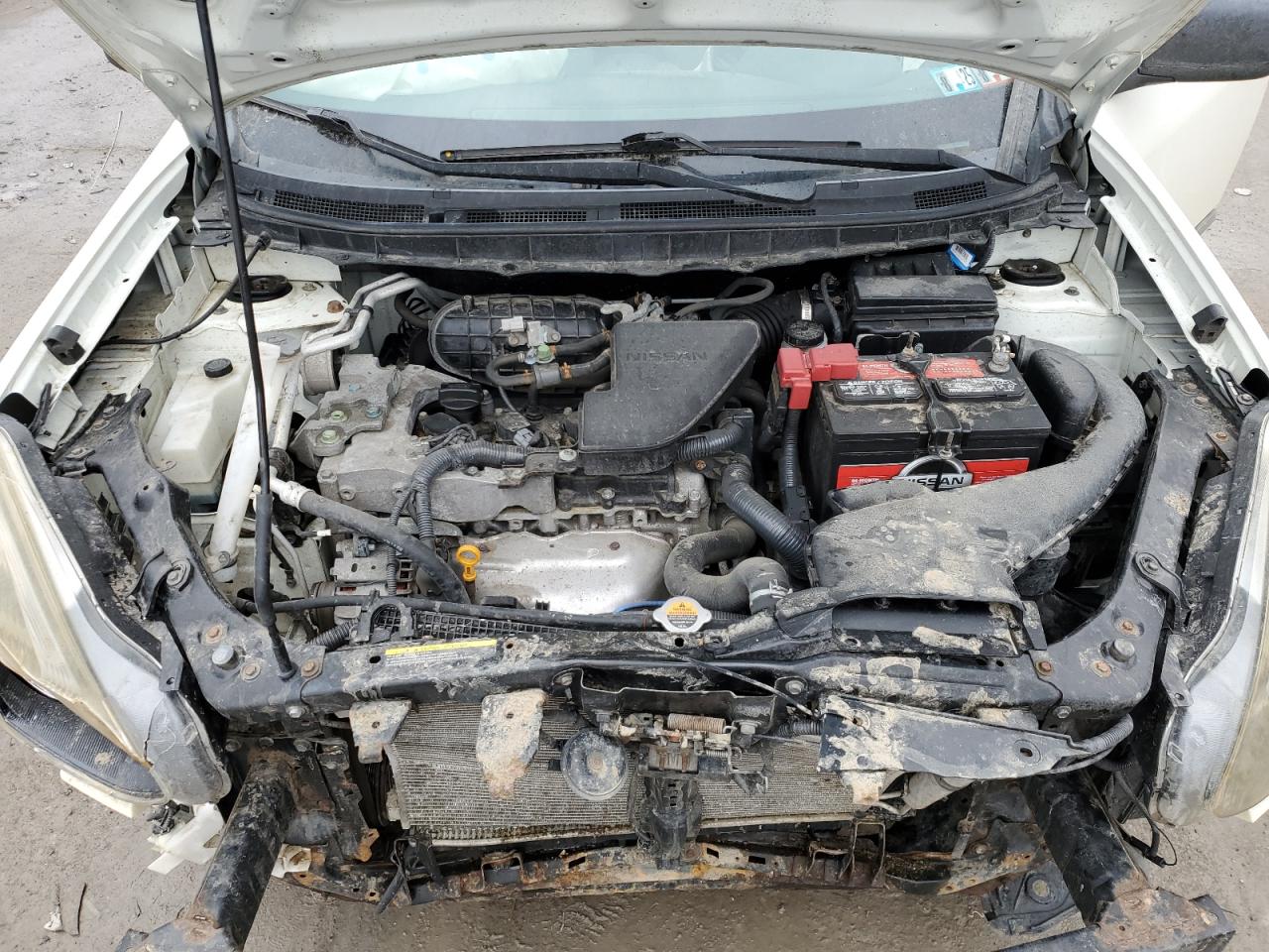 2014 Nissan Rogue - Image 12