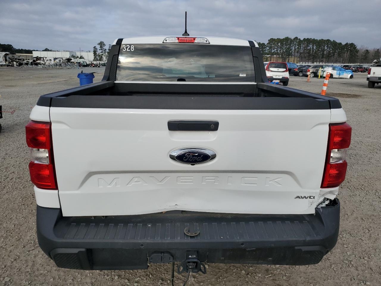 2023 Ford Maverick - Image 6