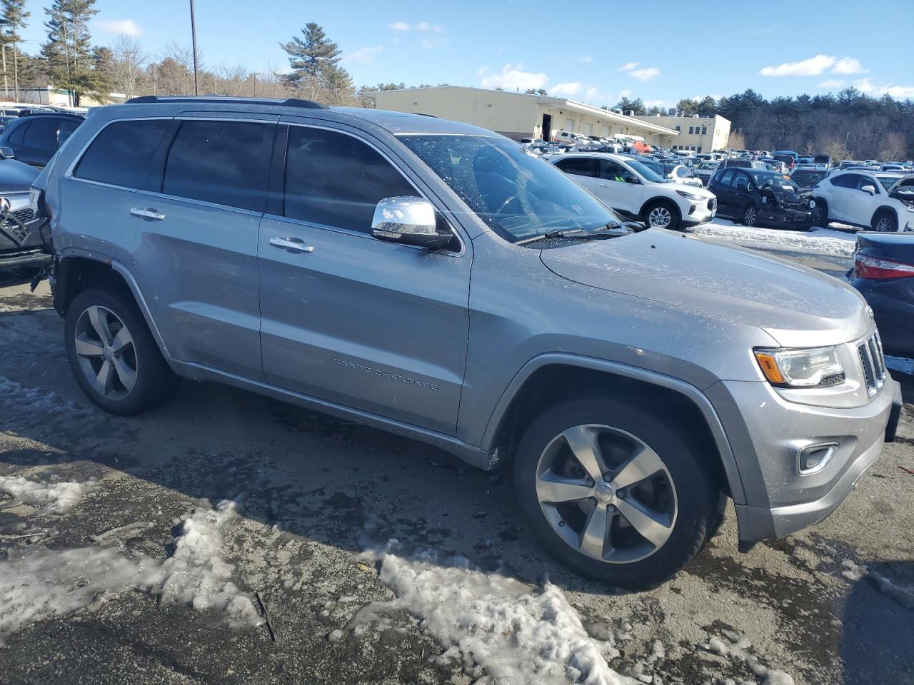 2015 Jeep Grand Cherokee - Image 4