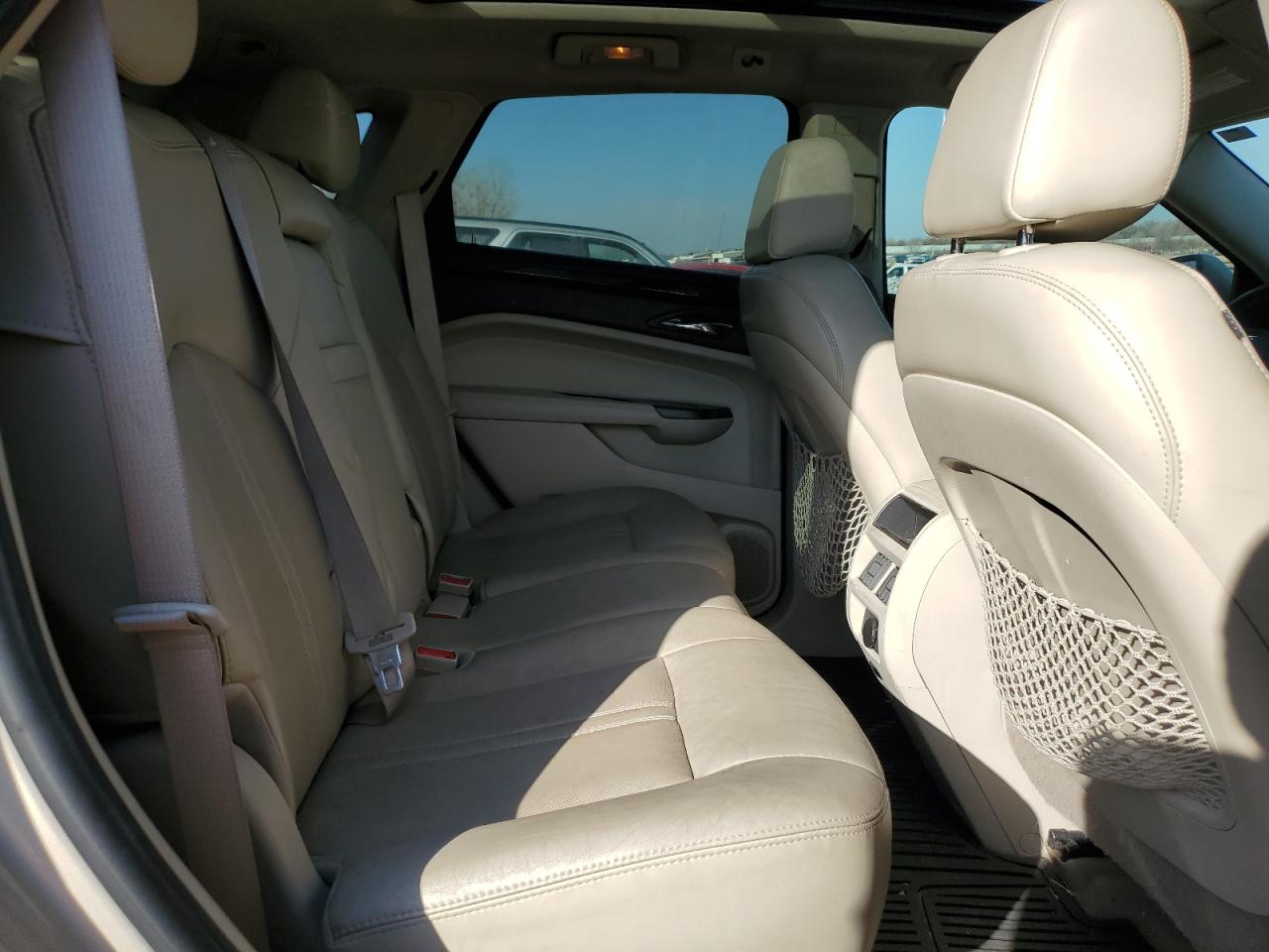 2012 Cadillac SRX - Image 12