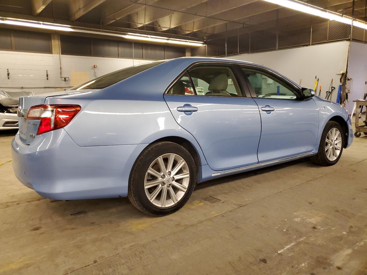 2013 Toyota Camry - Image 3