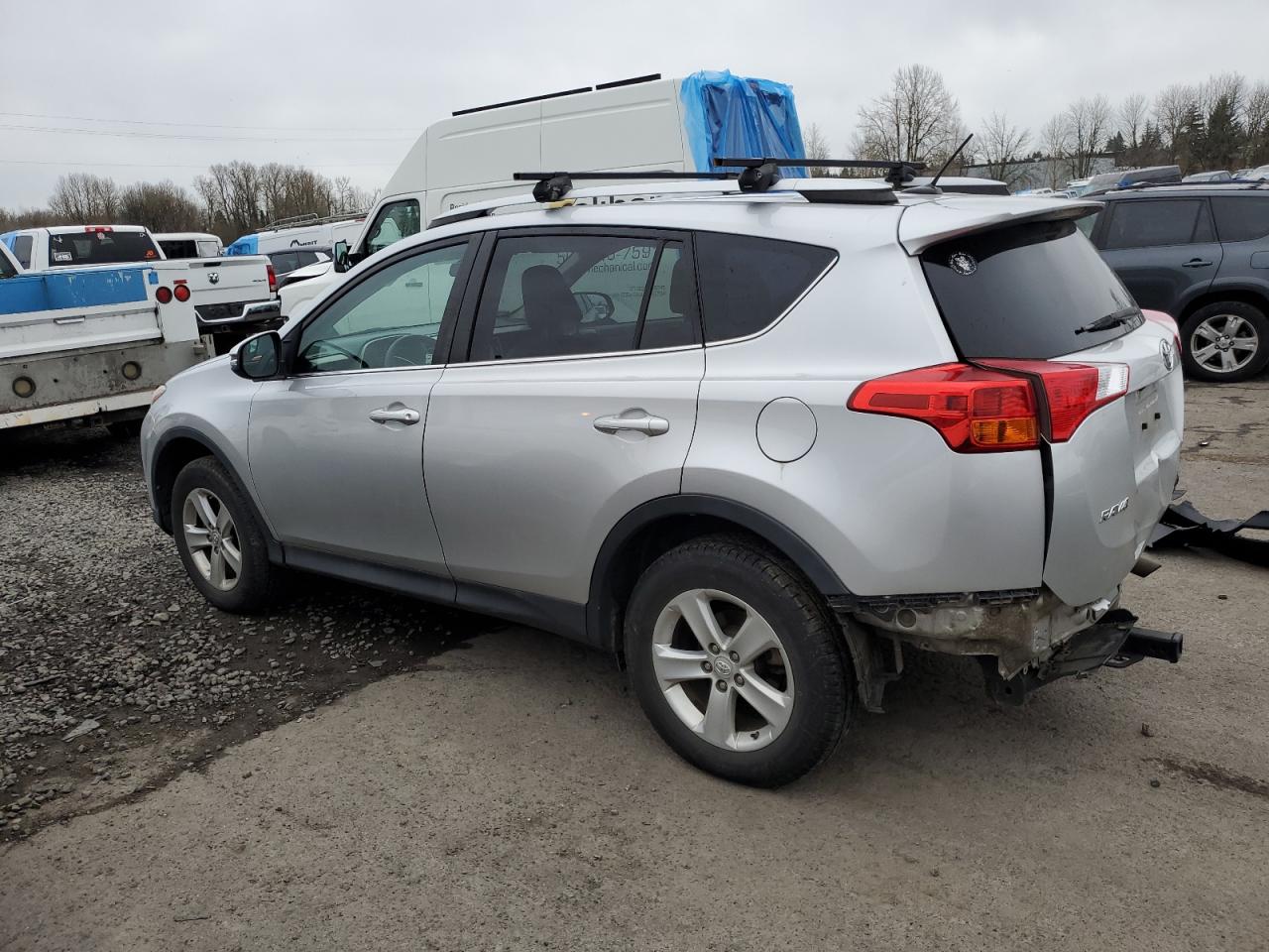 2014 Toyota RAV 4 - Image 2