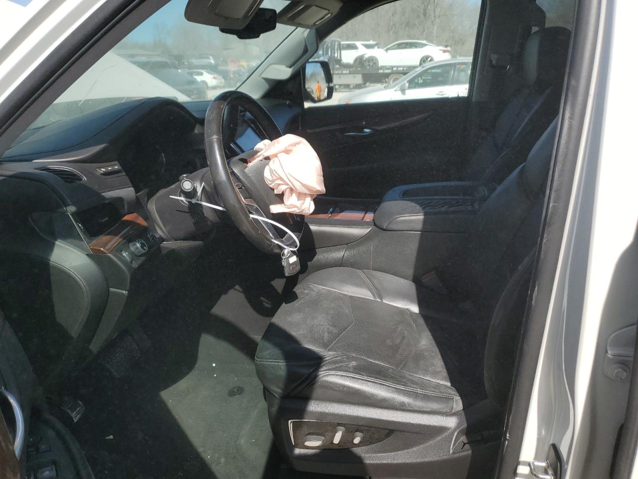 2016 Cadillac Escalade - Image 7