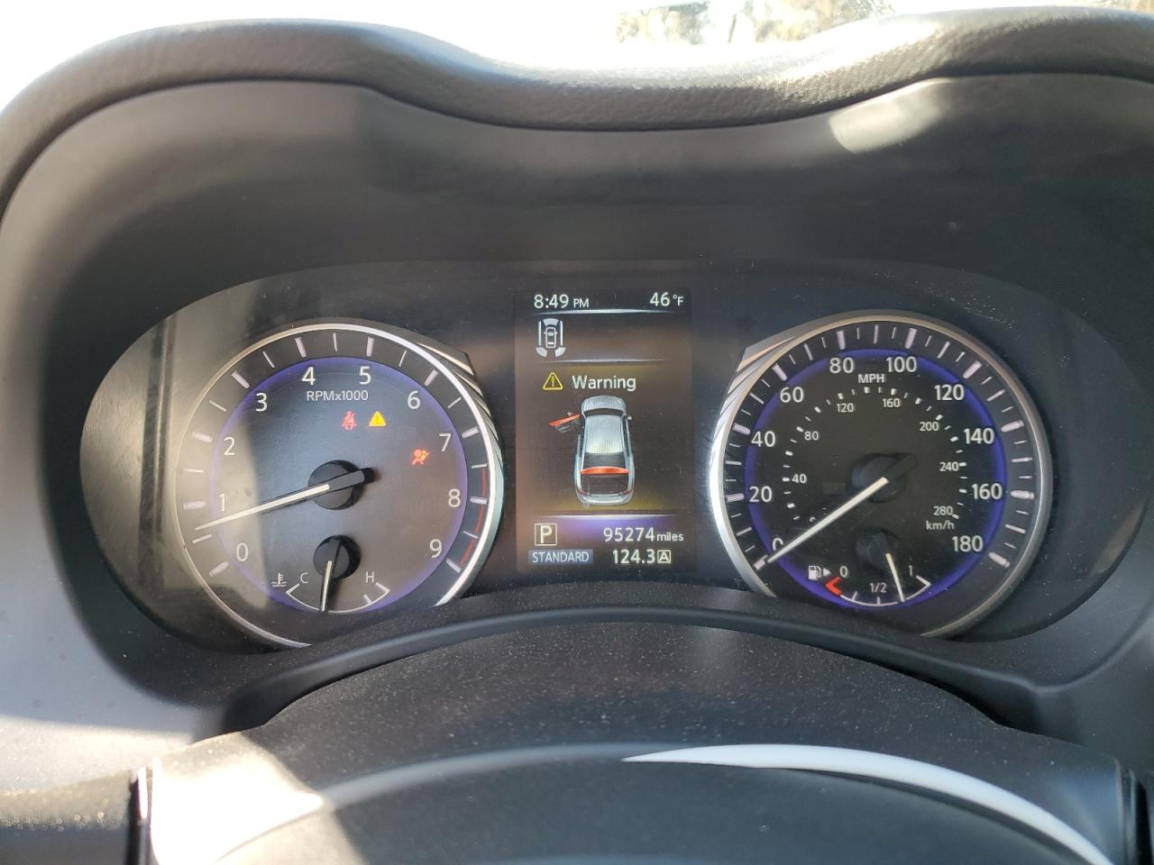 2014 Infiniti Q50 - Image 9