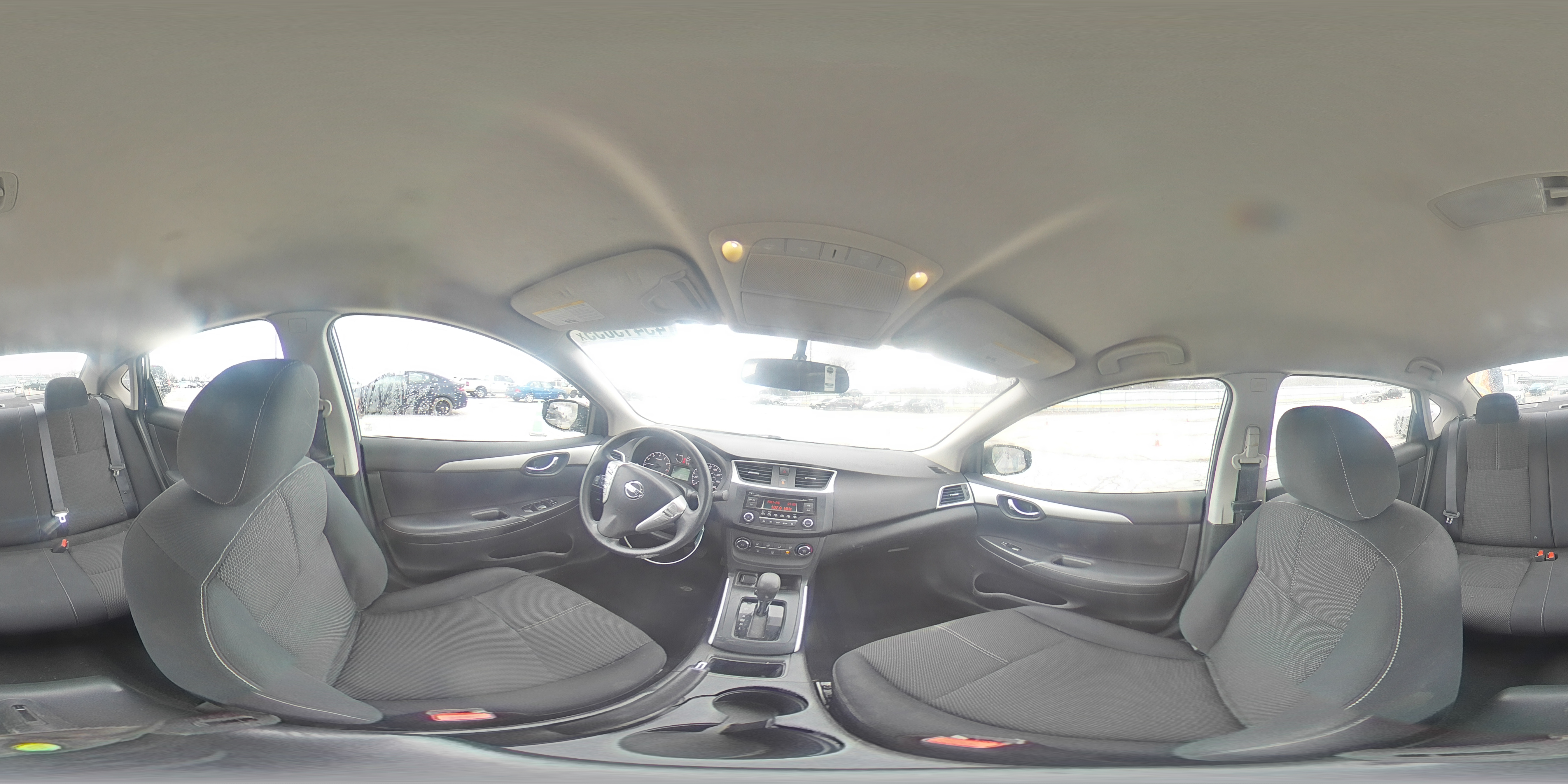 2016 Nissan Sentra - Image 14