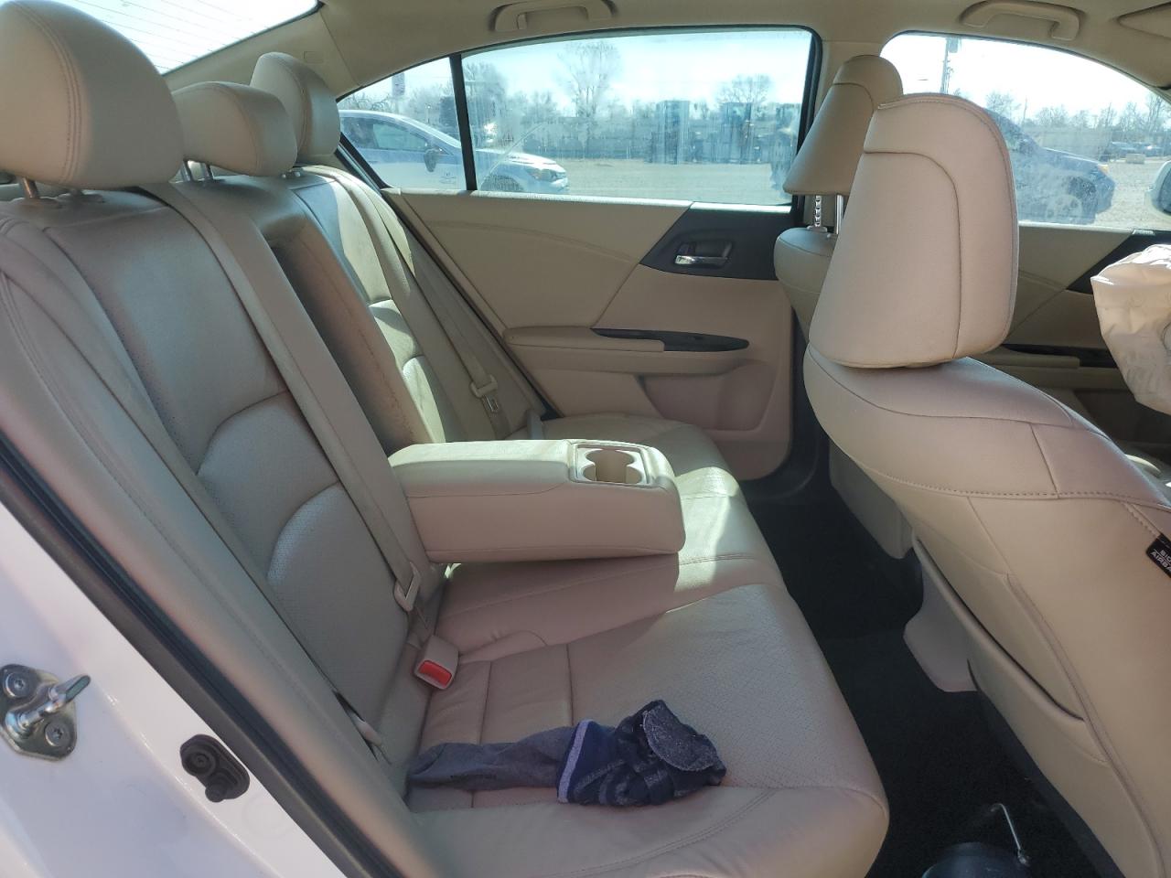 2015 Honda Accord - Image 10