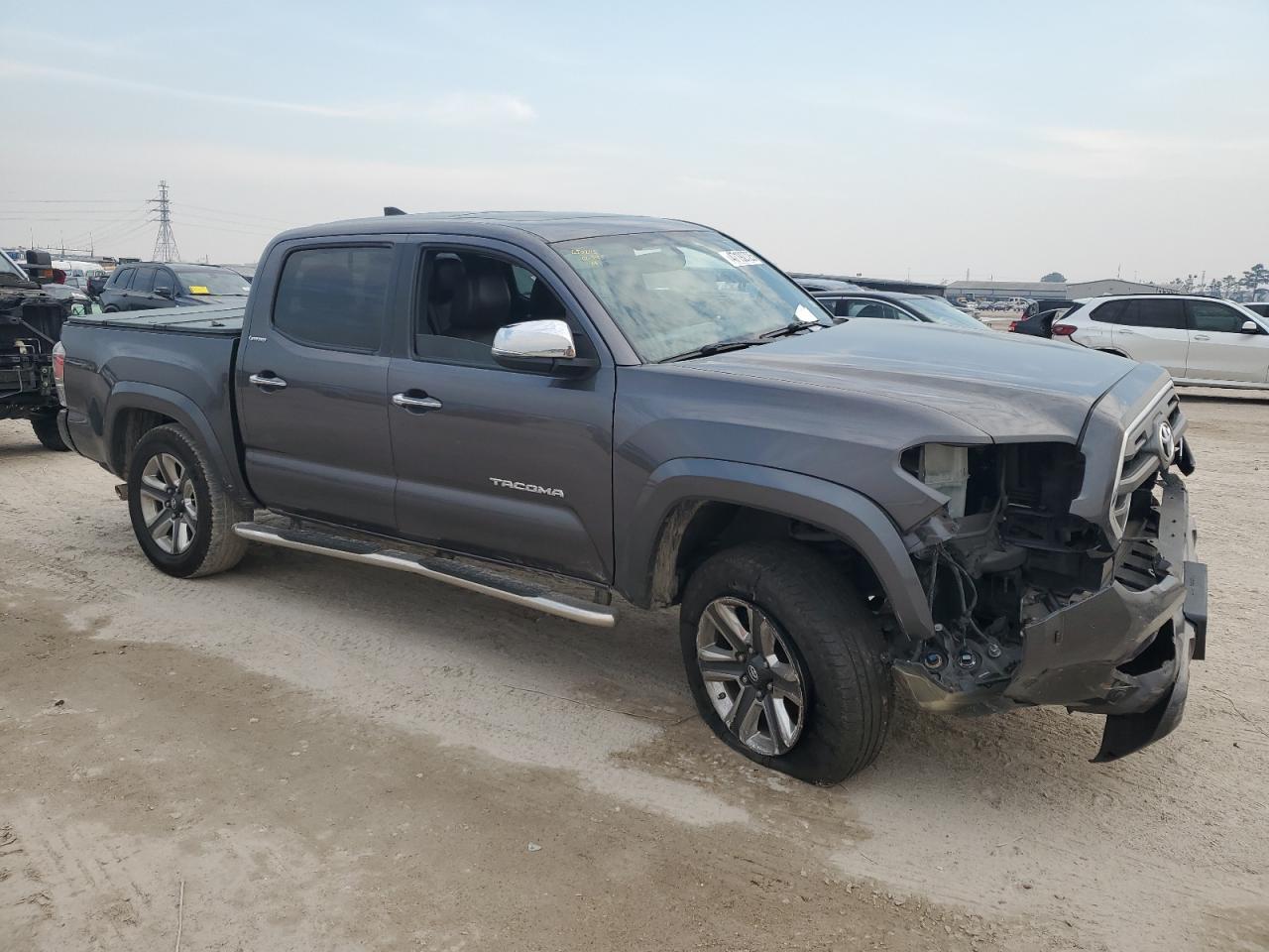 2017 Toyota Tacoma - Image 4
