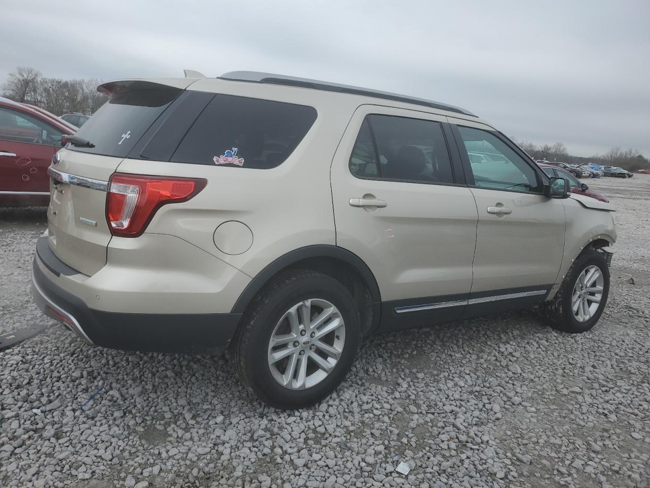 2017 Ford Explorer - Image 3