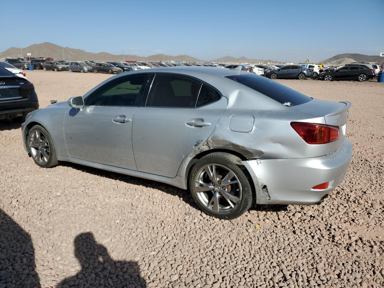 2010 Lexus IS - Image 2