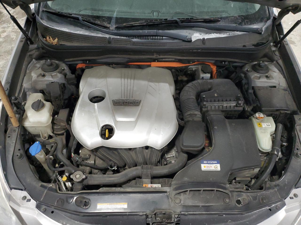 2012 Hyundai Sonata - Image 11