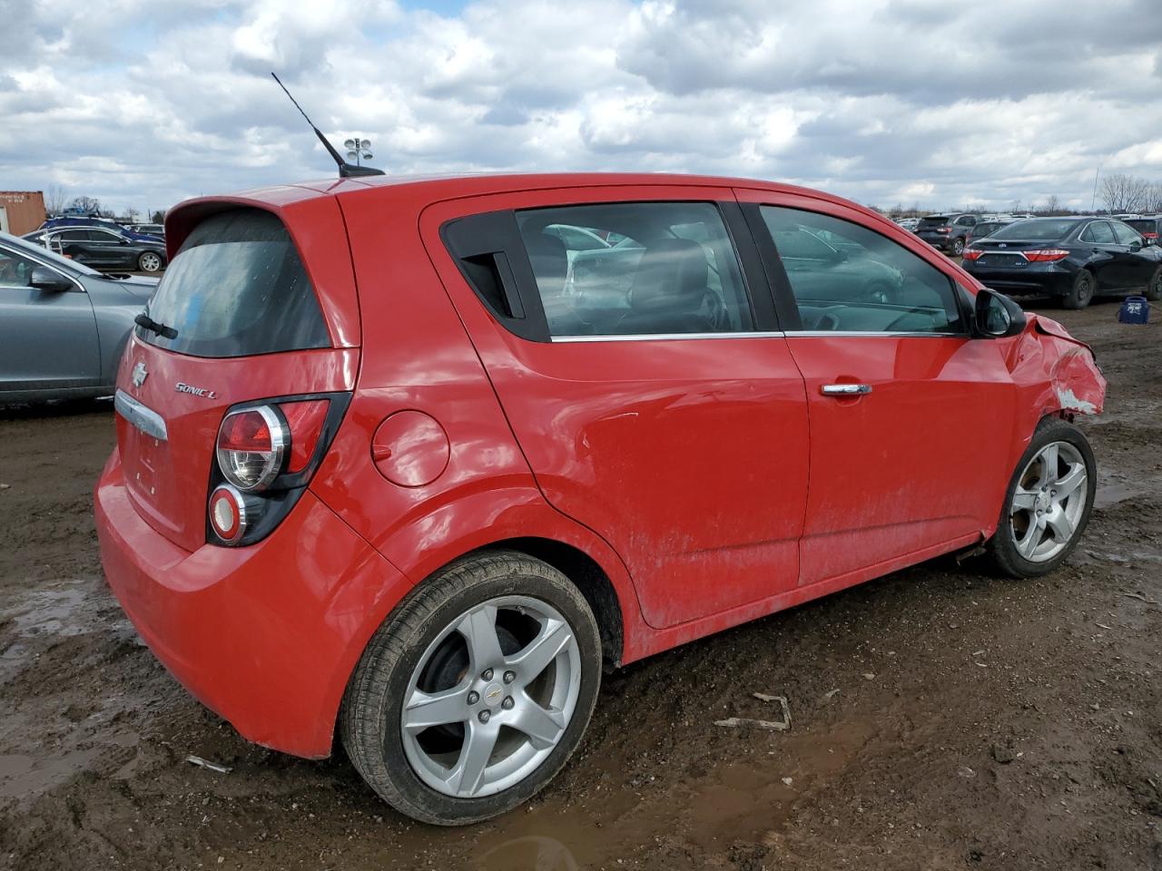 2012 Chevrolet Sonic - Image 3