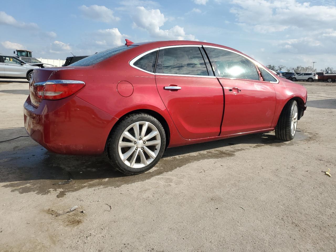 2014 Buick Verano - Image 3