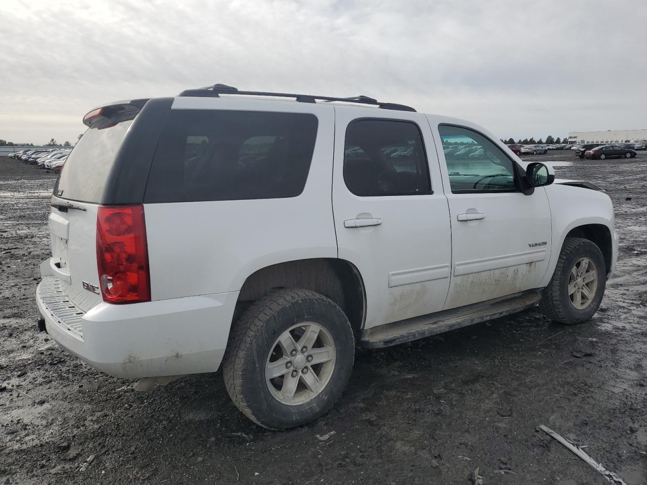 2013 GMC Yukon - Image 3