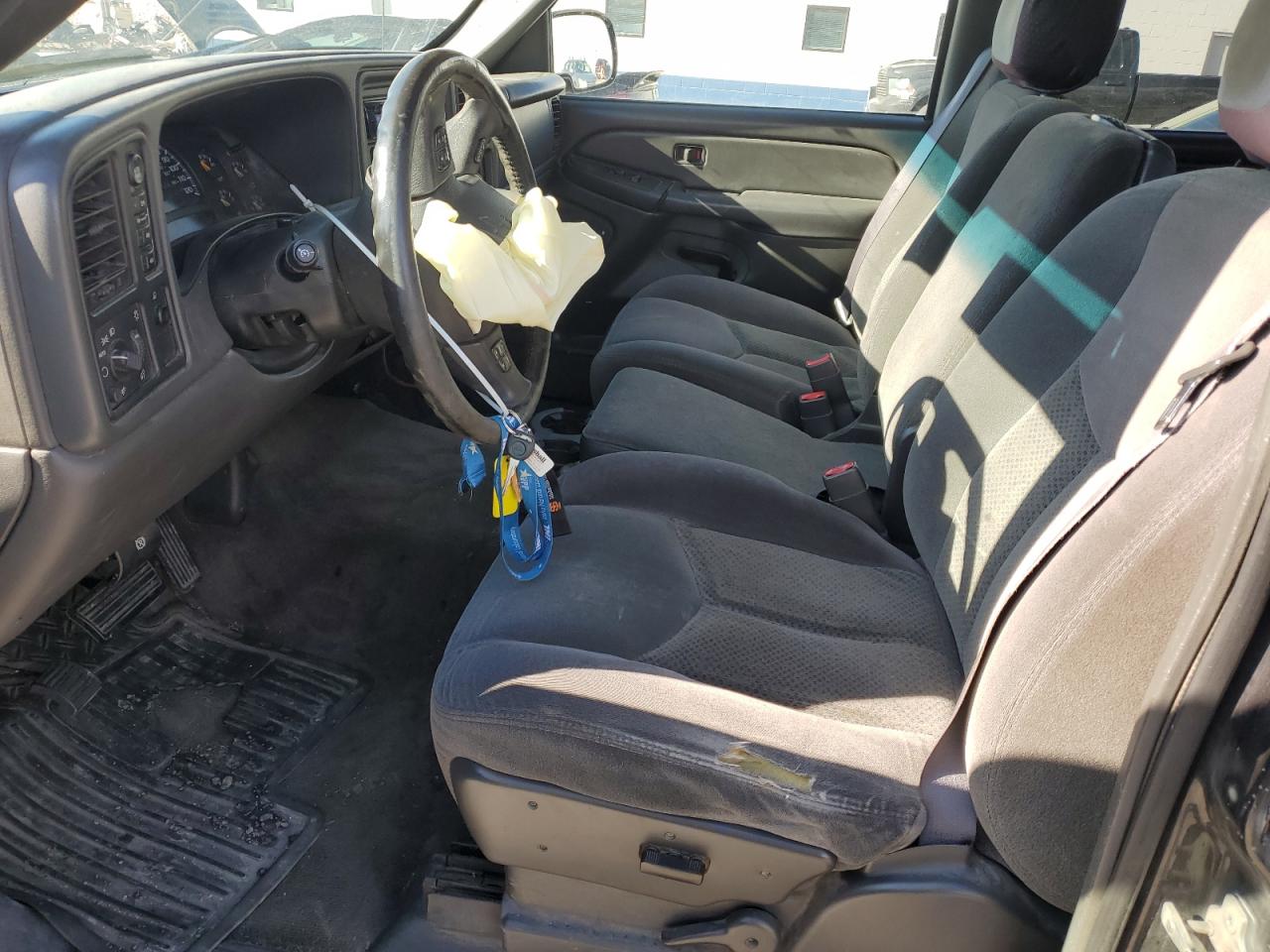 2005 Chevrolet Silverado - Image 7