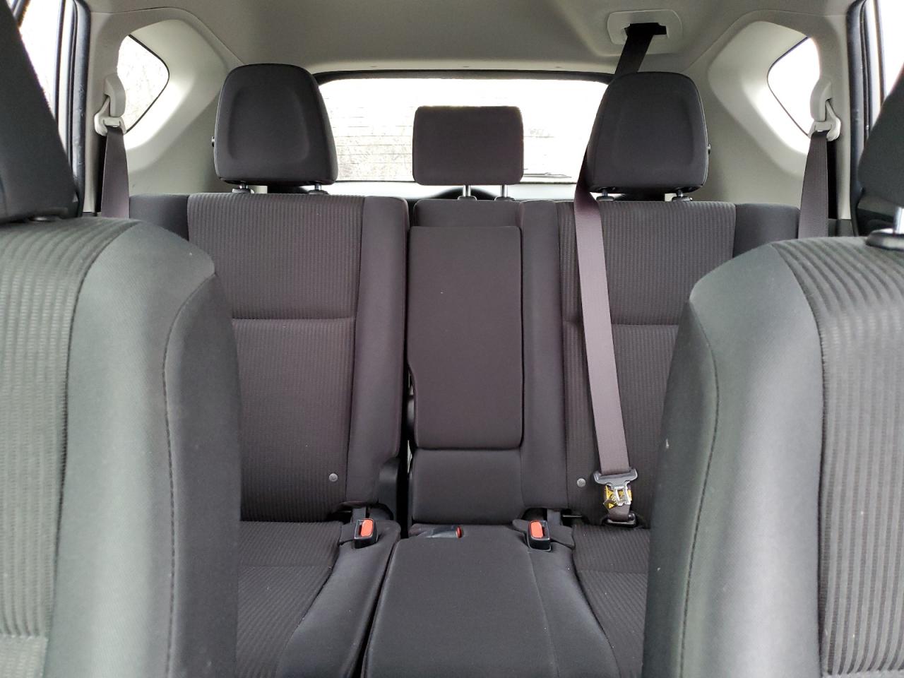 2018 Toyota RAV 4 - Image 10