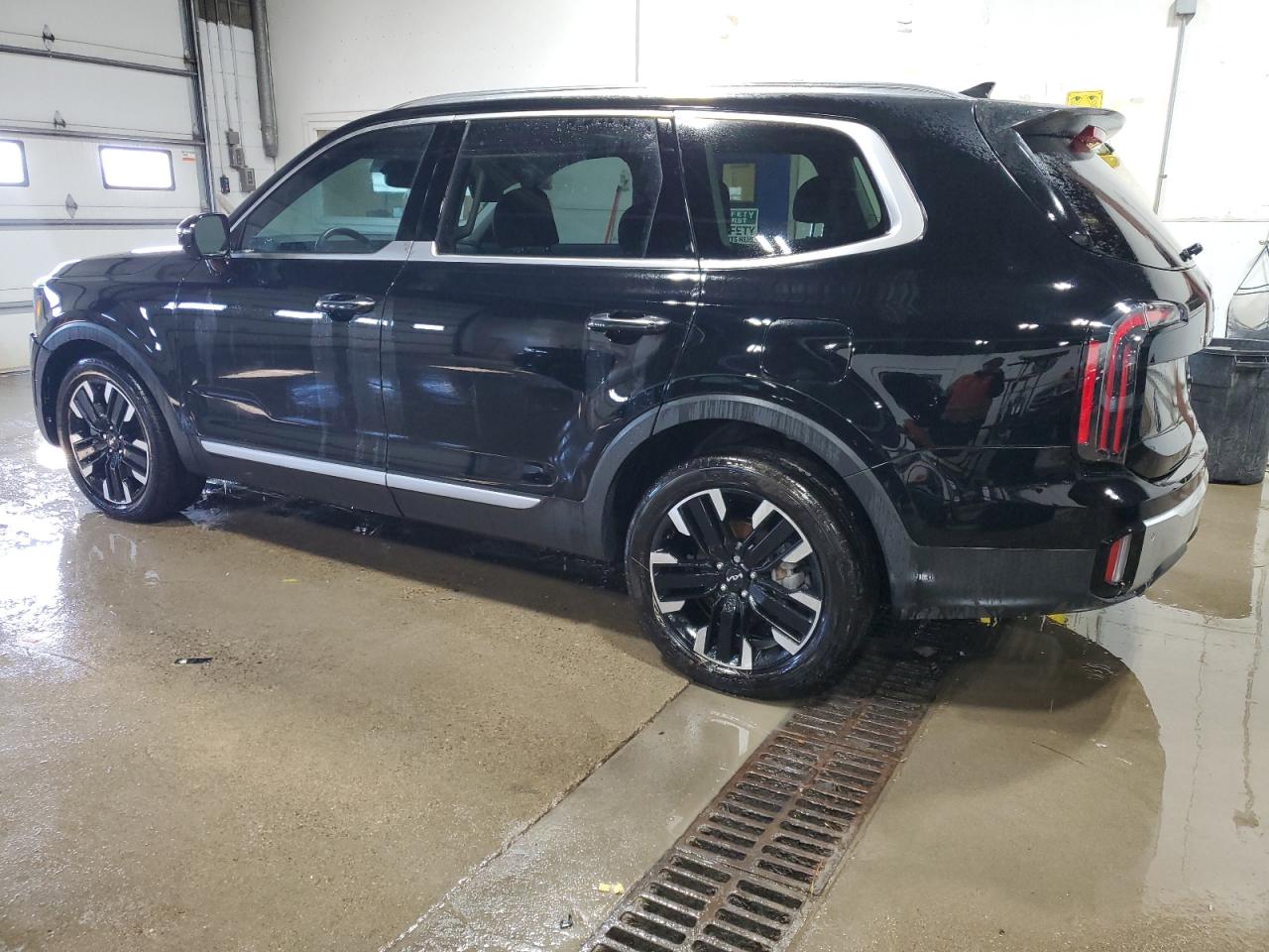 2024 Kia Telluride - Image 2