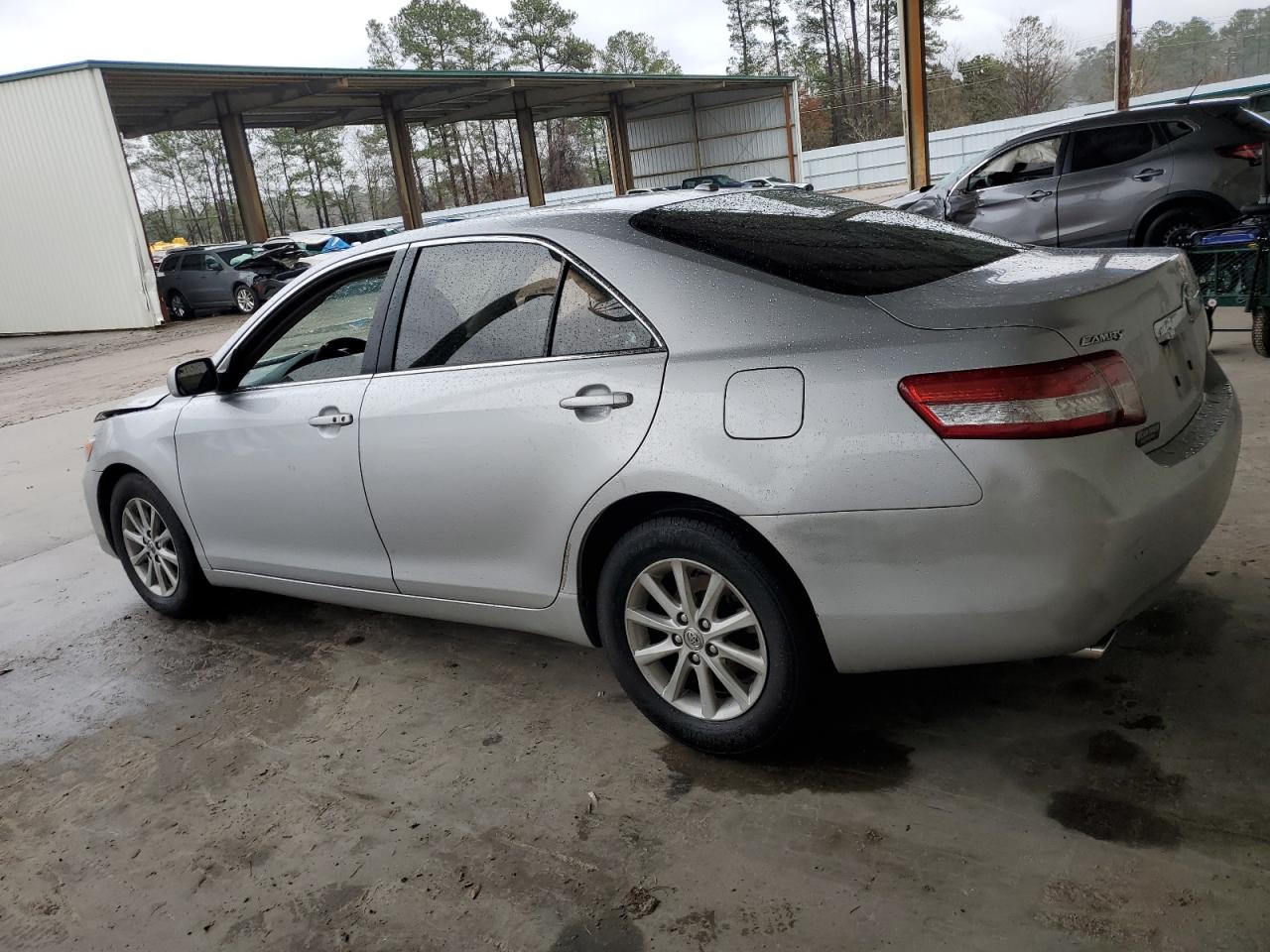 2010 Toyota Camry - Image 2