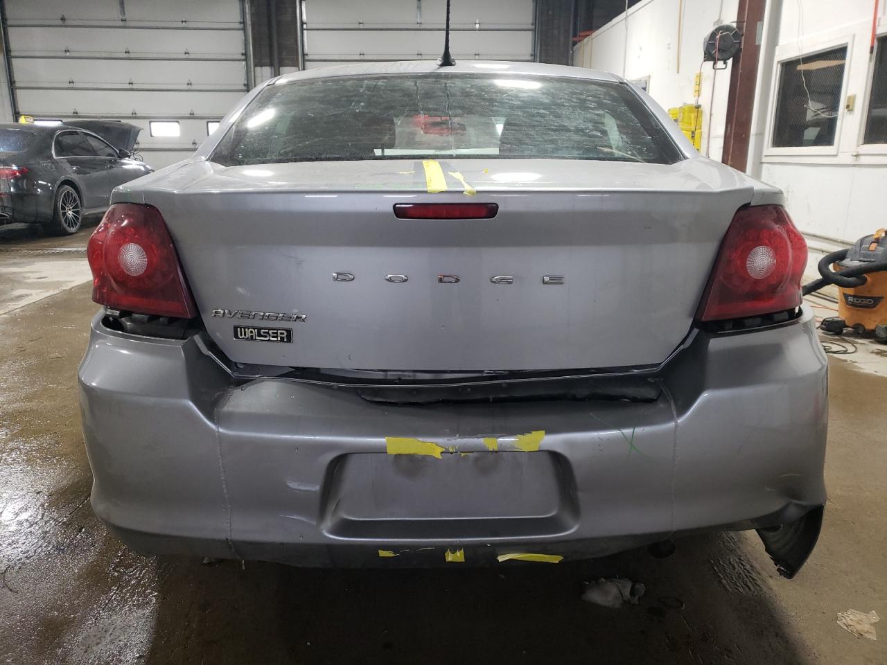 2014 Dodge Avenger - Image 6