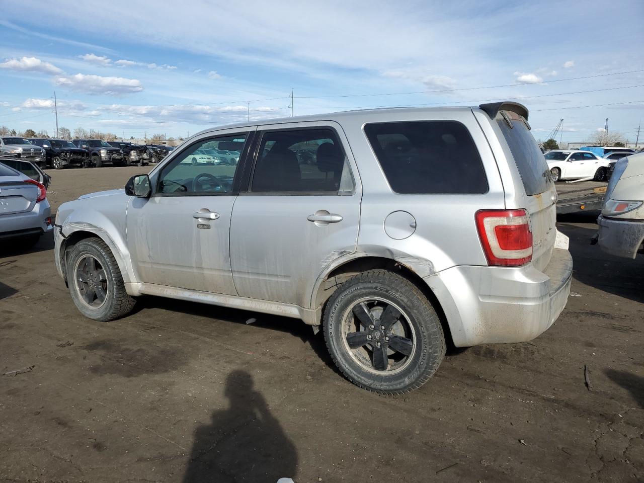 2010 Ford Escape - Image 2