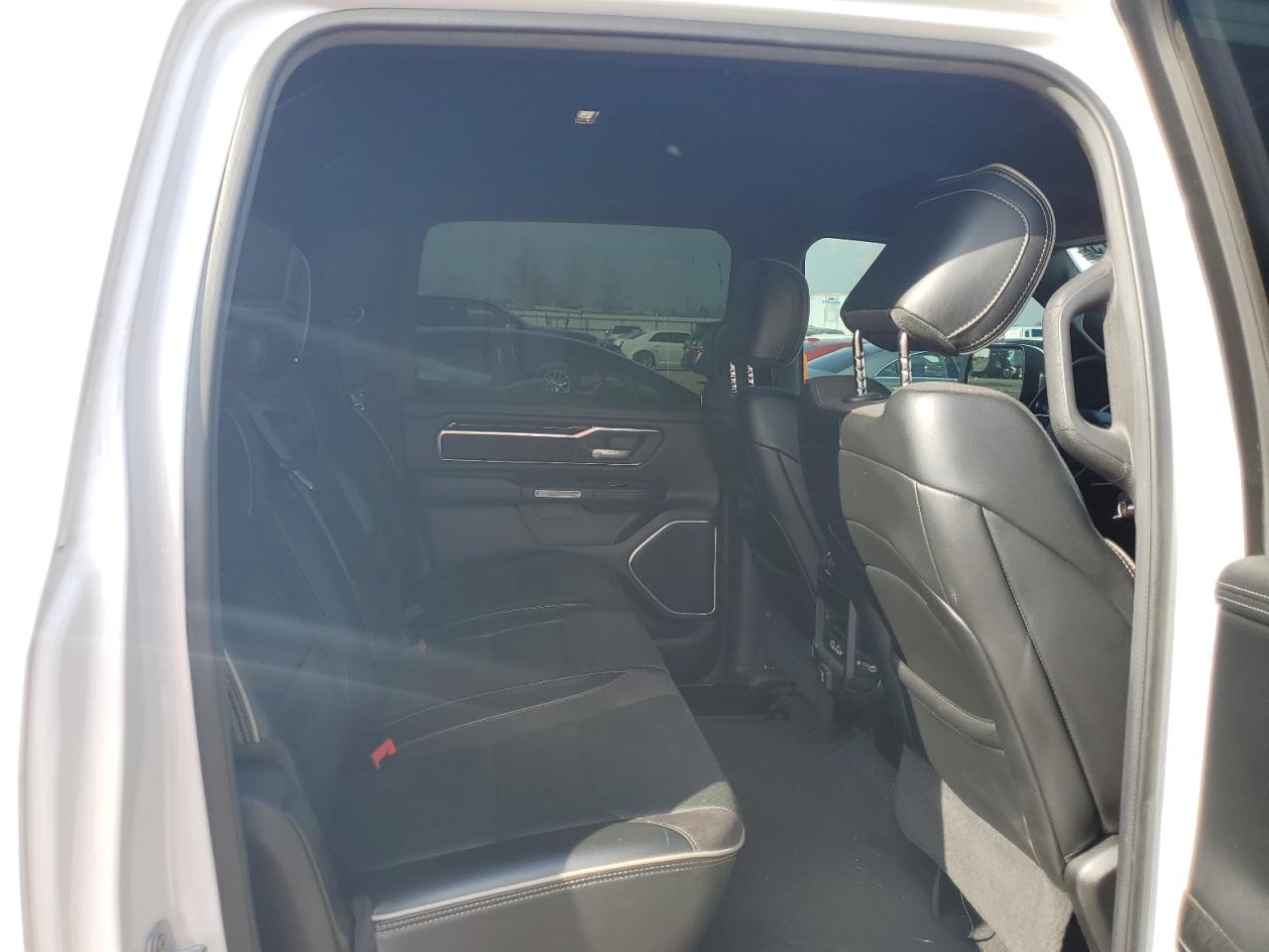 2019 RAM 1500 - Image 10