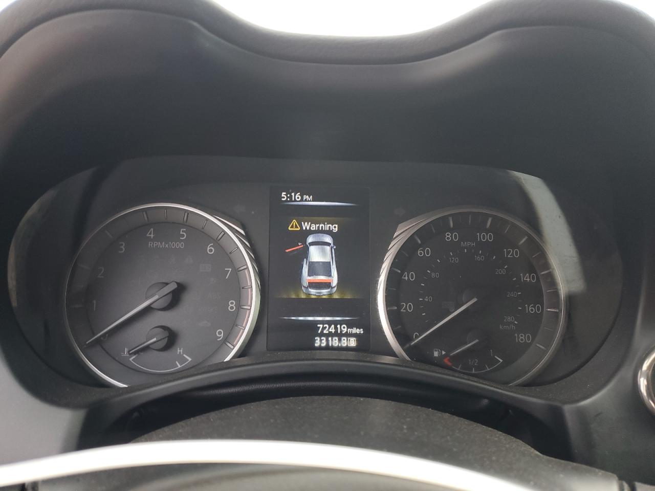 2021 Infiniti Q60 - Image 9