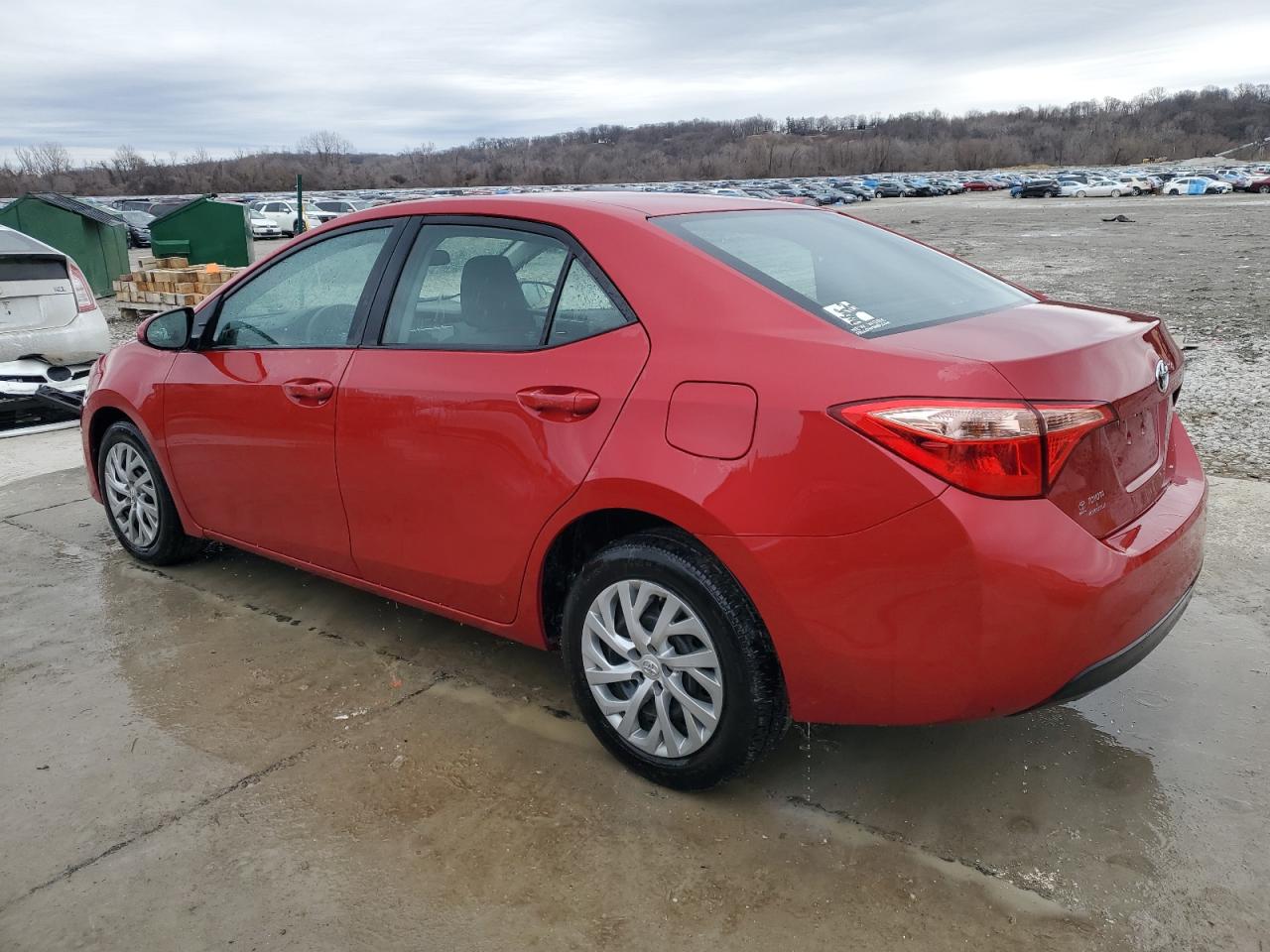 2018 Toyota Corolla - Image 2