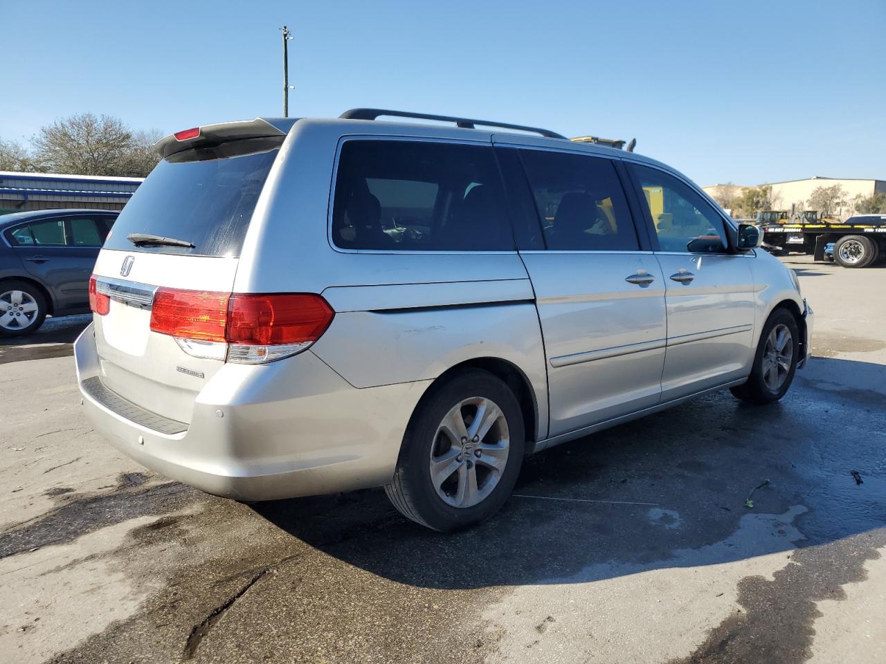 2009 Honda Odyssey - Image 3