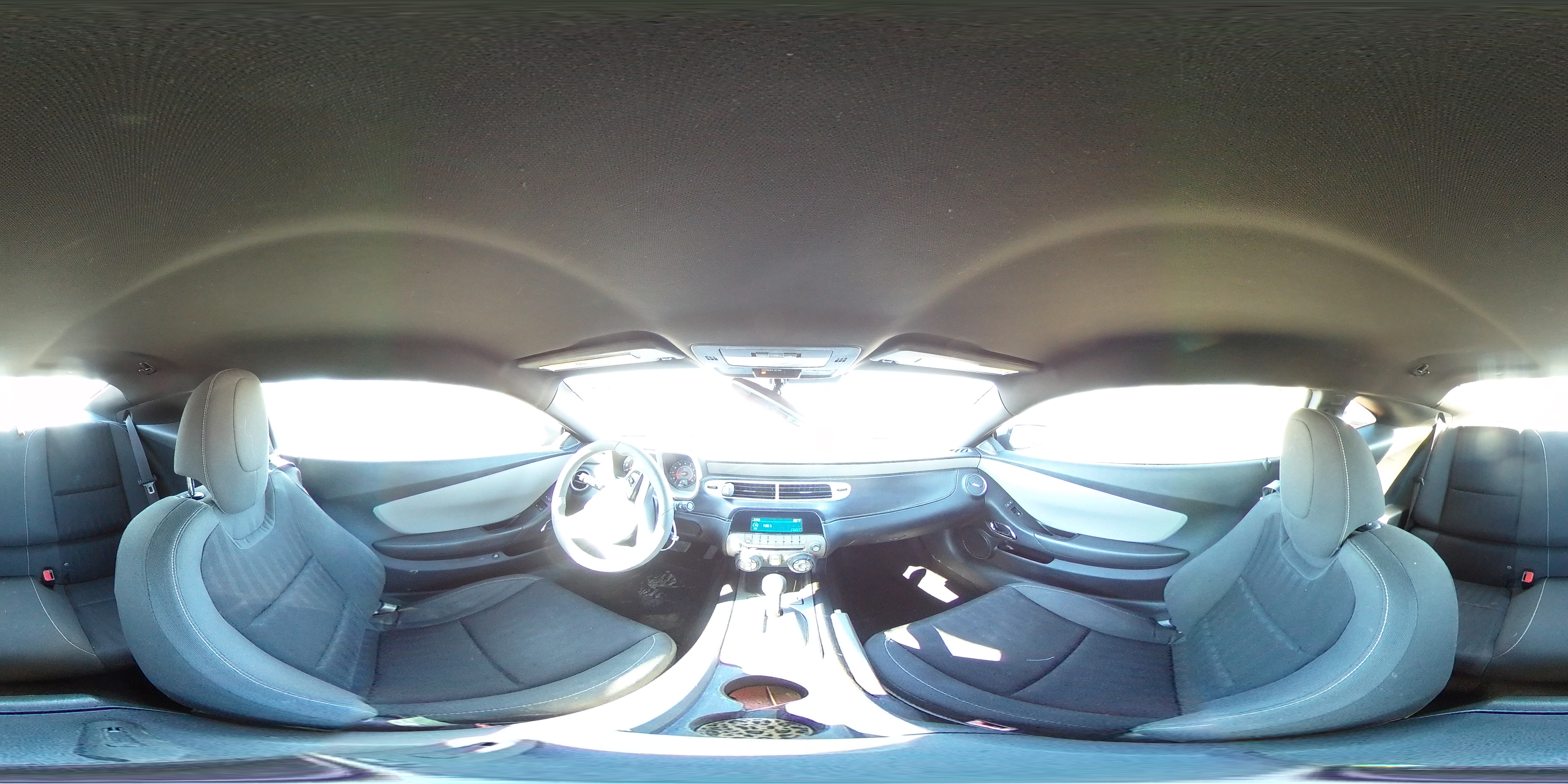 2014 Chevrolet Camaro - Image 12