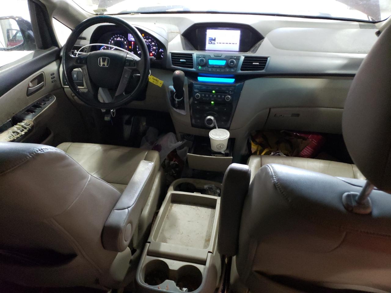 2012 Honda Odyssey - Image 8