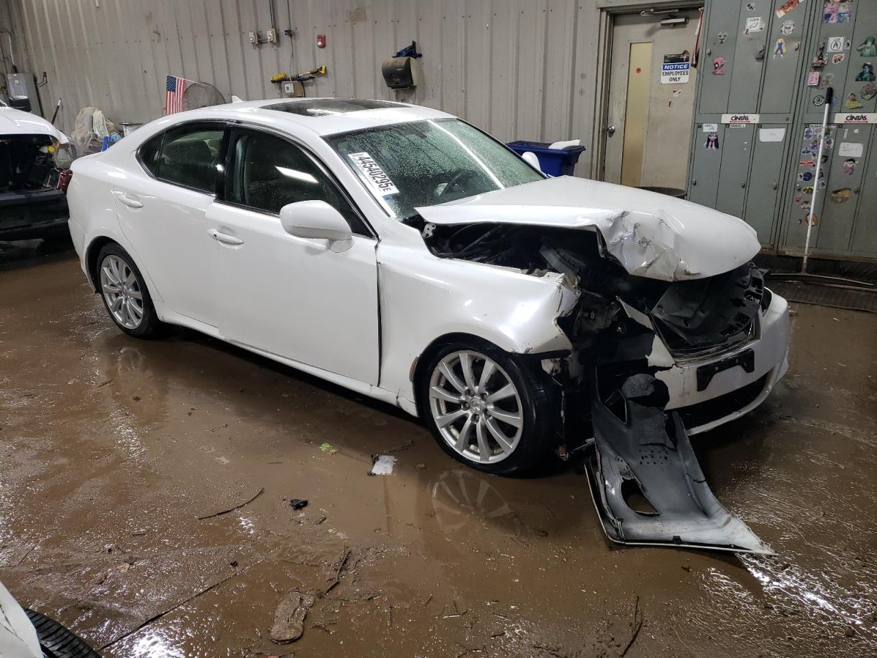 2007 Lexus IS - Image 4