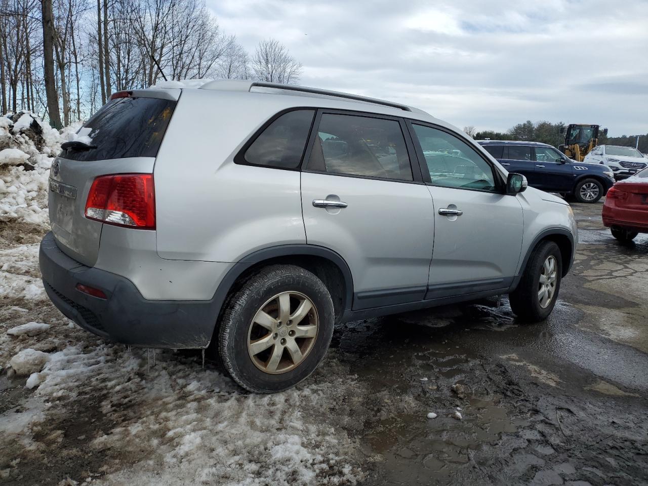 2011 Kia Sorento - Image 3