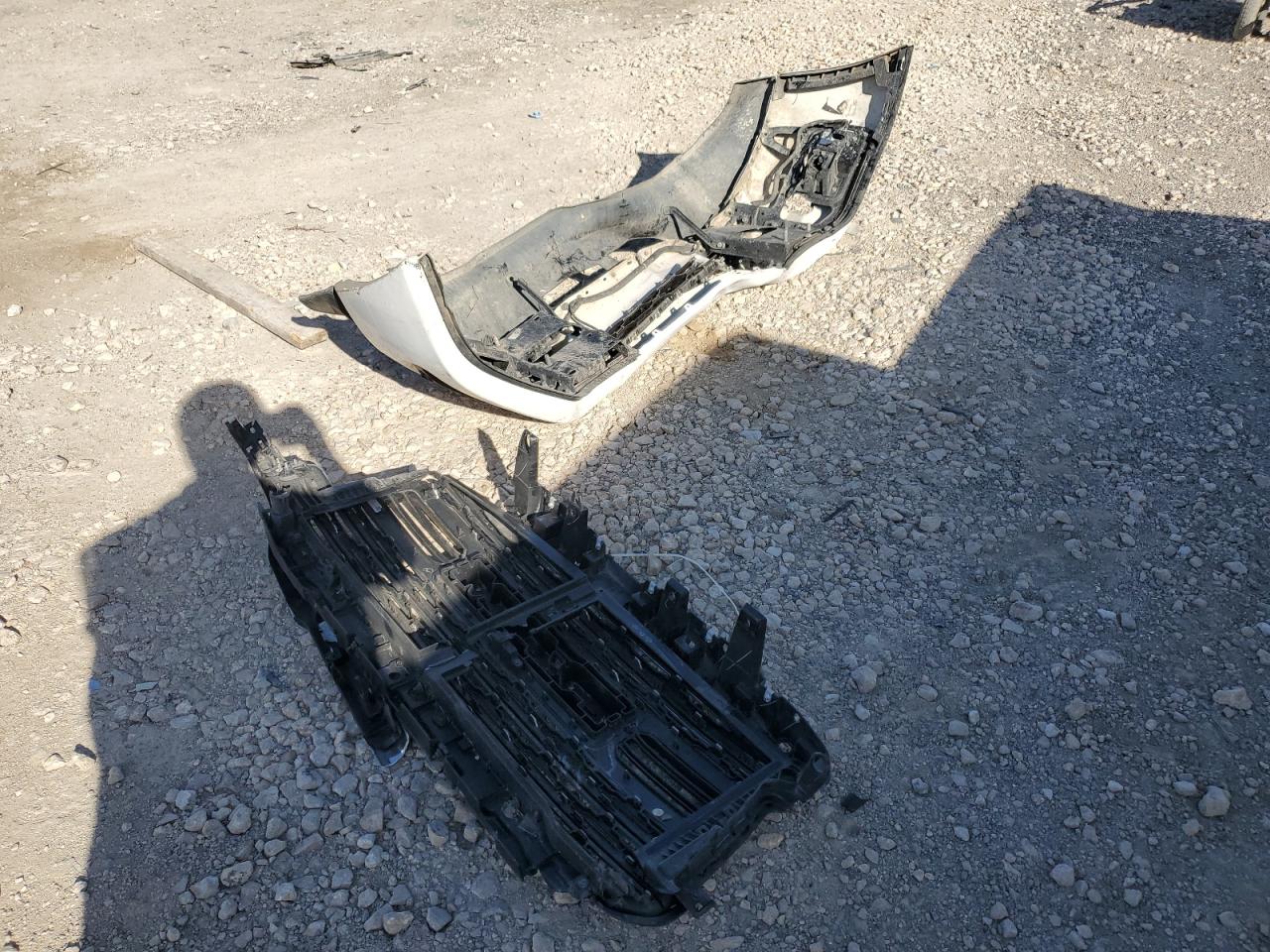 2022 RAM 2500 - Image 14